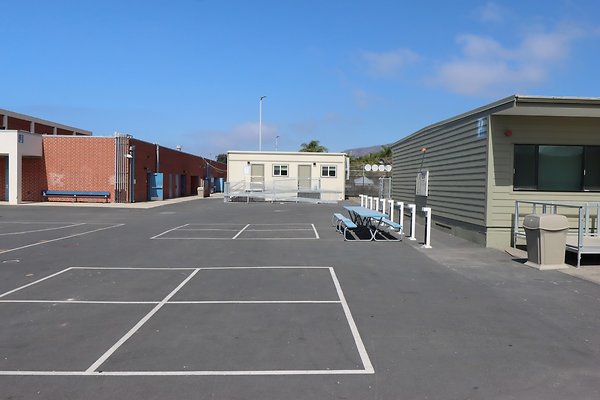 MalibiHigh BBallCourts Ext - 25 of 41