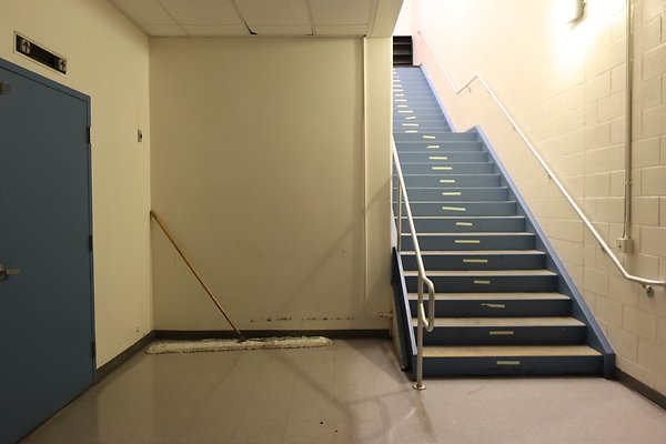 MalibuHigh UpperBball Hallways - 33 of 34