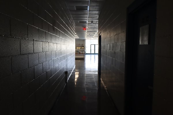 MalibuHigh UpperBball Hallways - 28 of 34