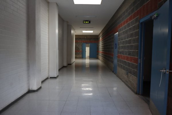 MalibuHigh UpperBball Hallways - 2 of 34