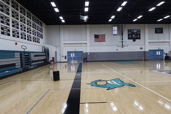 MalibuHigh LowerBBallCourt Int - 5 of 38