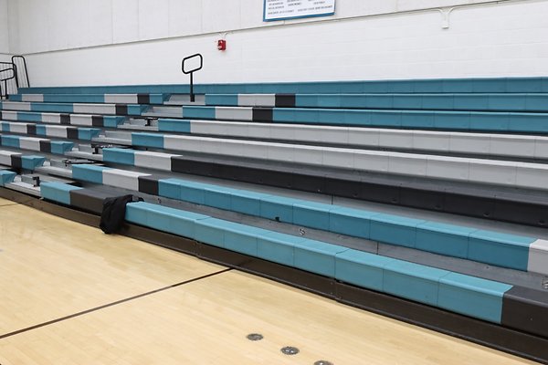 MalibuHigh LowerBBallCourt Int - 12 of 38