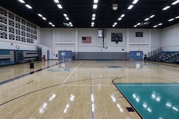 MalibuHigh LowerBBallCourt Int - 2 of 38