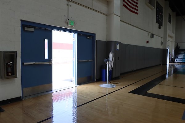 MalibuHigh LowerBBallCourt Int - 36 of 38