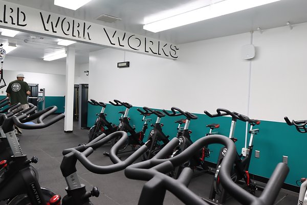MalibiHigh WeightRoom 2 - 8 of 29