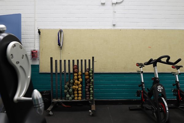 MalibiHigh WeightRoom 2 - 6 of 29