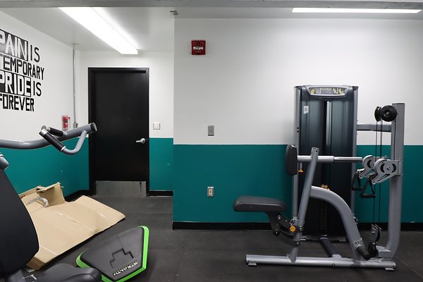 MalibiHigh WeightRoom 2 - 17 of 29
