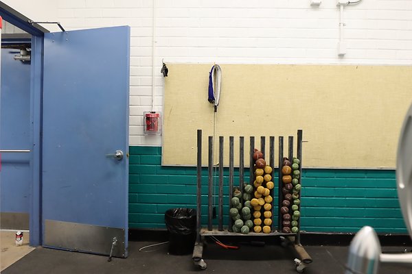 MalibiHigh WeightRoom 2 - 11 of 29
