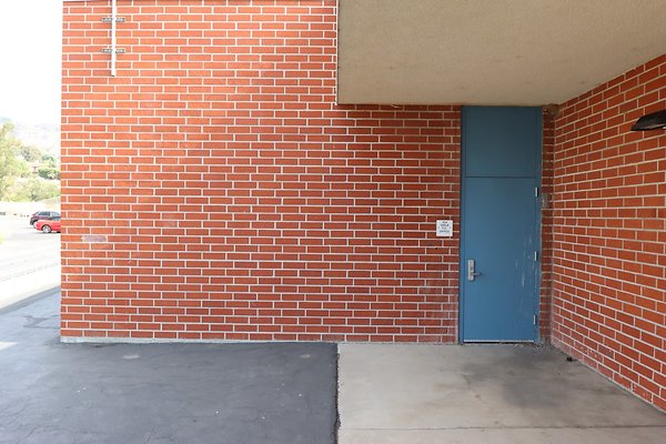 MalibuHigh UpperBball Entrance - 8 of 22