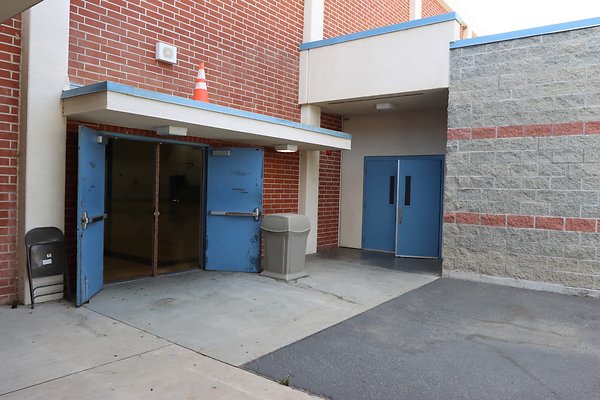 MalibuHigh UpperBball Entrance - 3 of 22