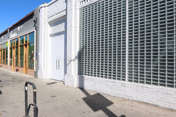 Cast 14024 Street - 3 of 22