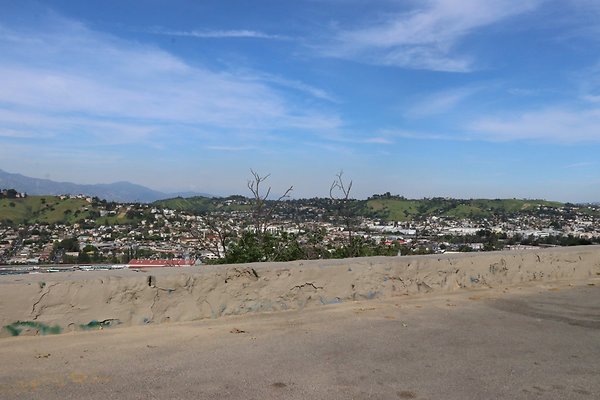 AngelesPtRd overlook b - 30