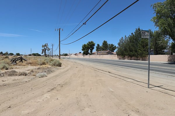 Adelanto Chamberlaine BusStop - 29 of 40