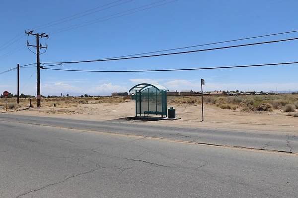 Adelanto Chamberlaine BusStop