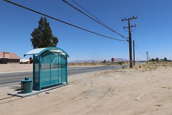 Adelanto Chamberlaine BusStop - 36 of 40
