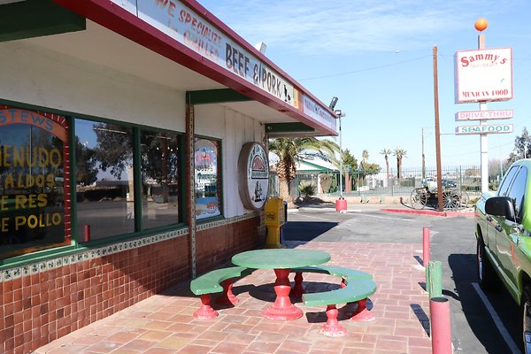 SammysRestaurant - 08