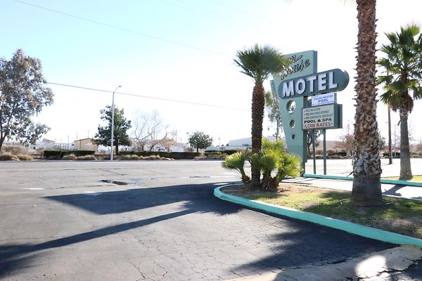 TownHouseMotel - 15