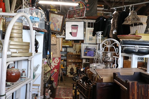 AntiqueBarn - 22
