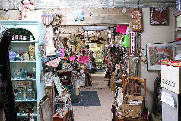 AntiqueBarn - 39