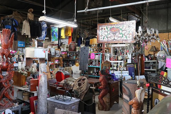 AntiqueBarn - 26