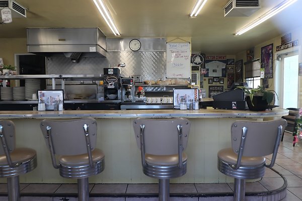 EmmaJeans Cafe - 52 of 110