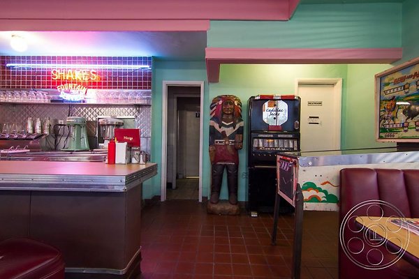 diner-1 image 15