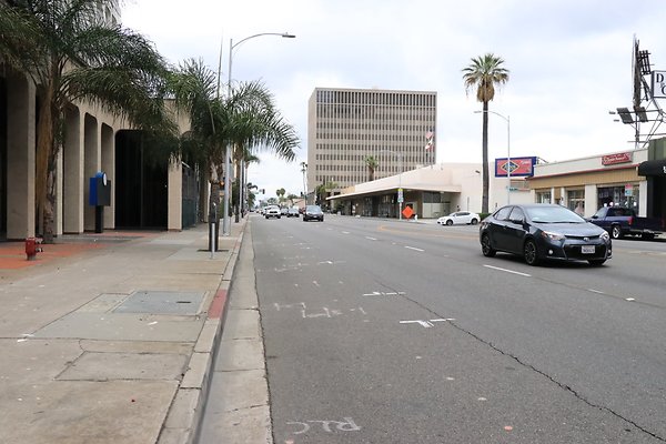 SantaAna Main 9th