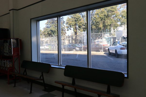 3871Western laundromat - 030