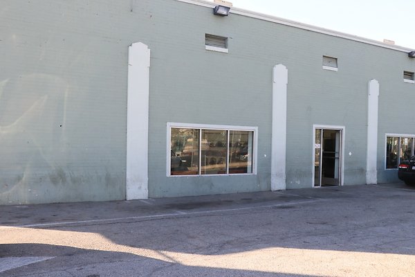 3871Western laundromat - 051