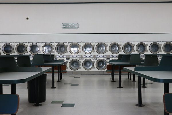 3871Western laundromat - 005