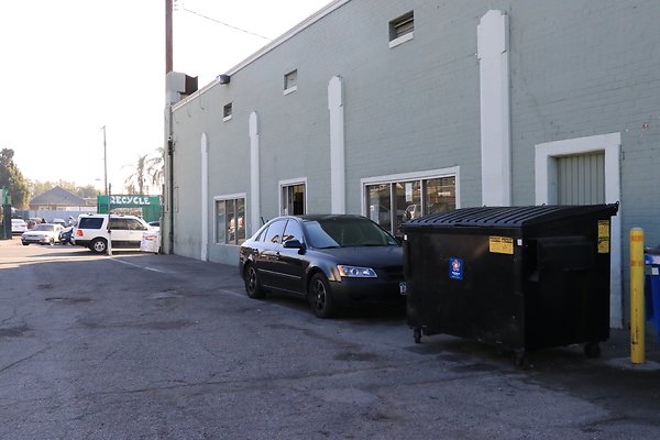 3871Western laundromat - 040