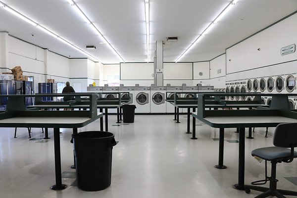 3871Western laundromat - 009
