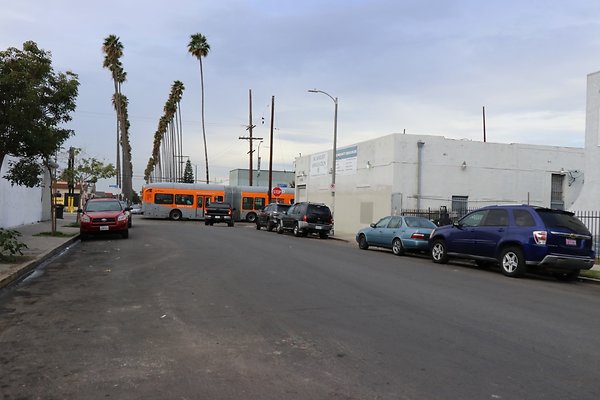 LA 55th Western - 4 of 24