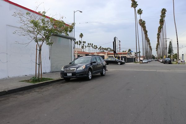 LA 55th Western - 5 of 24