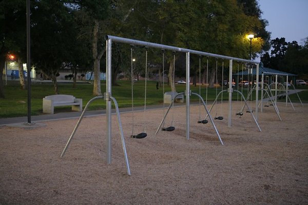Belvedere plgrnd field - 29