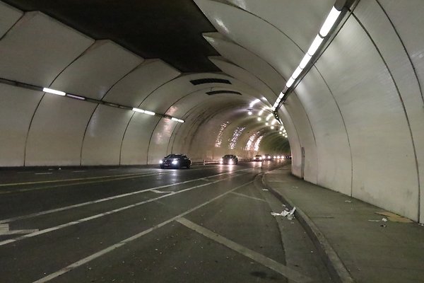 Tunnel 2ndStreet - 22 of 61