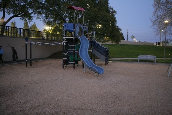 Belvedere plgrnd field - 25