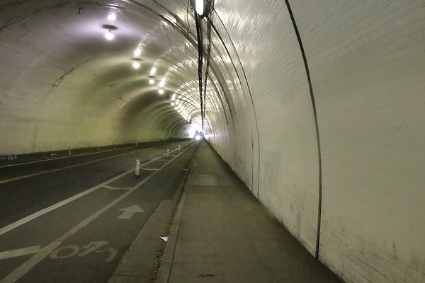 Tunnel 2ndStreet - 28 of 61