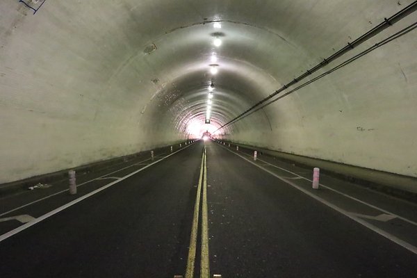 Tunnel 2ndStreet - 35 of 61