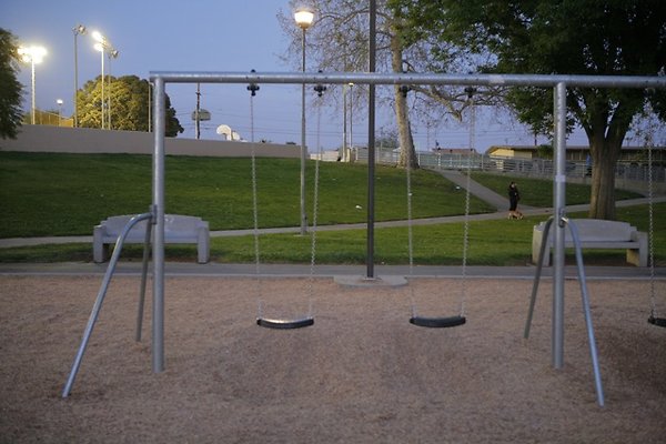 Belvedere plgrnd field - 32