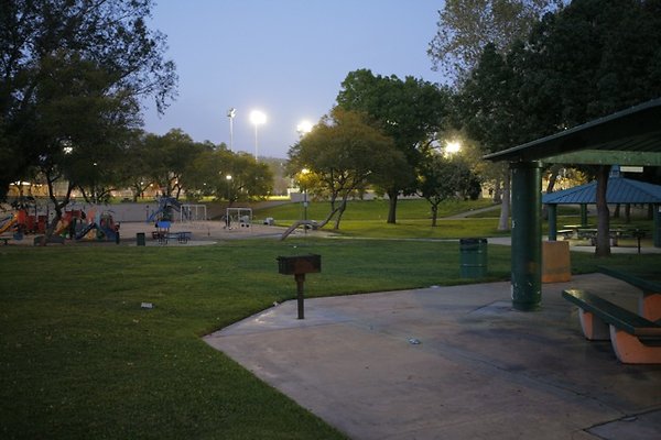 Belvedere plgrnd field - 40