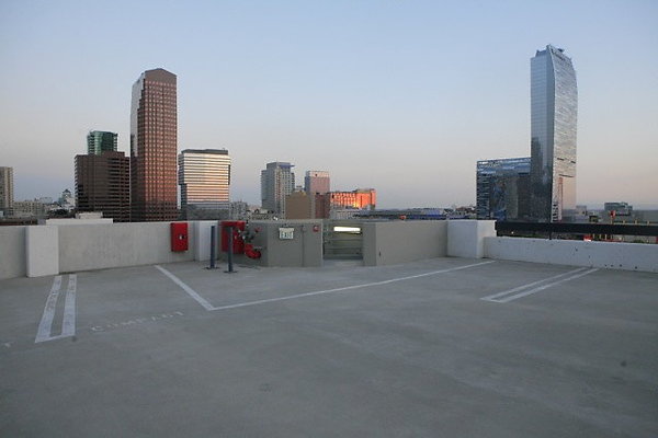 22 1200 West 7th04