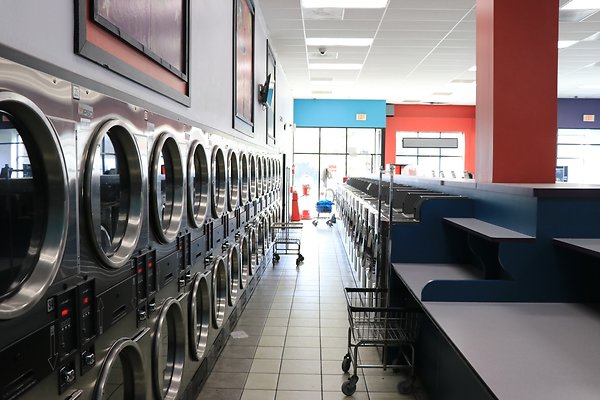 VermontLaundryOfHollywood - 11