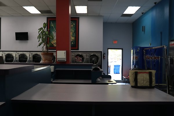 VermontLaundryOfHollywood - 09