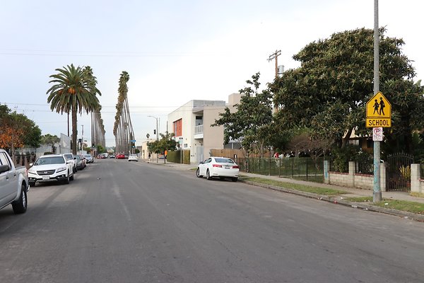 LA 56th Western - 4 of 33