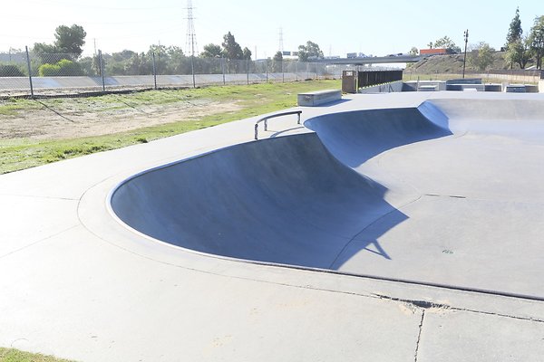 Bellflower Caruthers Skatepark - 008