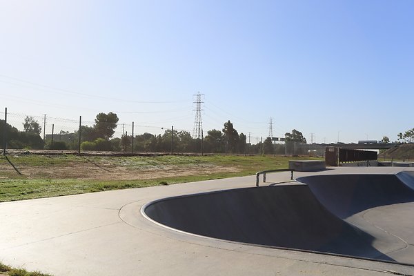 Bellflower Caruthers Skatepark - 004