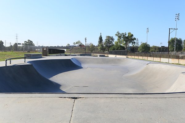 Bellflower Caruthers Skatepark - 005