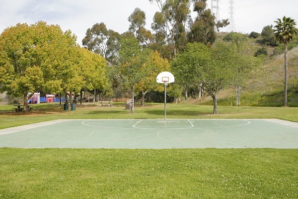 KHahn Olympic BBall - 12