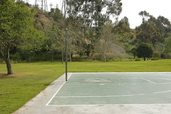 KHahn Olympic BBall - 08